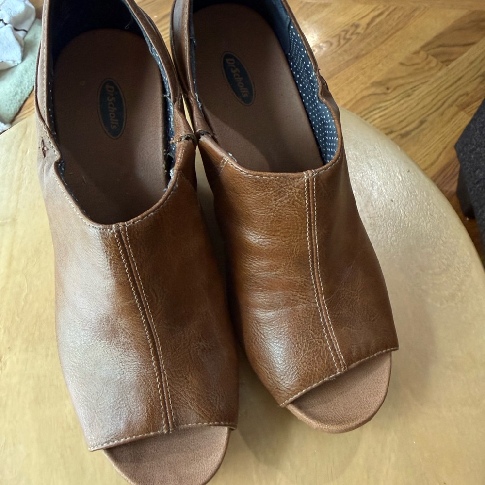 Dr. Scholl's Tan Leather Open-Toe Mules